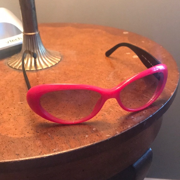 CHANEL Accessories - Chanel sunglasses